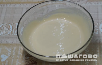 Фото приготовления рецепта: Пицца Цезарь с курицей - шаг 2