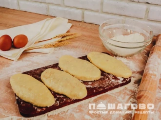 Фото приготовления рецепта: Творожные пирожки  с яблоками - шаг 14