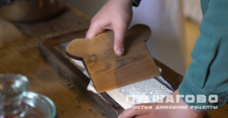 Фото приготовления рецепта: Коломенская пастила с хмелем и шпинатом - шаг 3