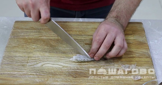 Фото приготовления рецепта: Жареные тигровые креветки в панировке с соусом - шаг 3