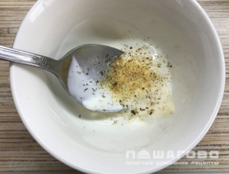 Фото приготовления рецепта: Пицца из фарша - шаг 7