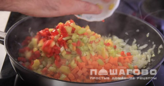 Фото приготовления рецепта: Овощная лазанья с кабачками - шаг 5
