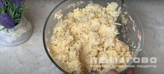 Фото приготовления рецепта: Намазка на бутерброды из крабовых палочек - шаг 3