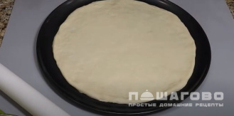 Фото приготовления рецепта: Постная пицца на сковороде - шаг 8