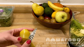 Фото приготовления рецепта: Смузи из сельдерея - шаг 6