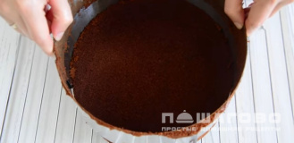 Фото приготовления рецепта: Венский шоколадный торт «Захерторте» - шаг 8