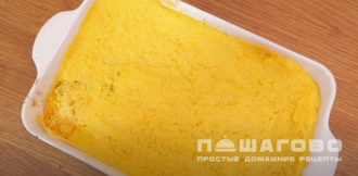 Фото приготовления рецепта: Запеканка из поленты - шаг 7