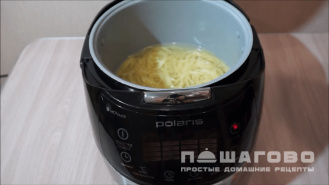 Фото приготовления рецепта: Спагетти в мультиварке - шаг 2