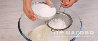 Фото приготовления рецепта: Медовик без раскатки - шаг 7