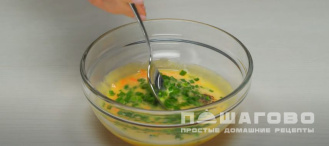 Фото приготовления рецепта: Тамагояки - японский омлет - шаг 5