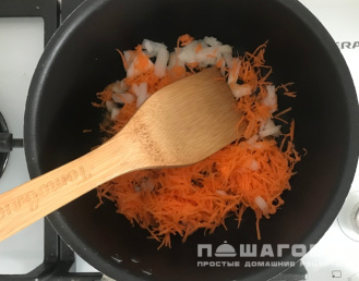 Фото приготовления рецепта: Икра из огурцов на зиму - шаг 1