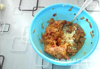 Фото приготовления рецепта: Баклажаны, фаршированные мясом, в духовке - шаг 14