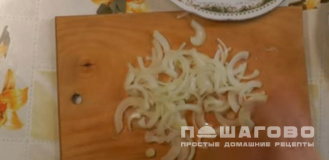 Фото приготовления рецепта: Малосольные брюшки семги - шаг 2
