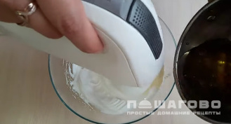 Фото приготовления рецепта: Фигурки из маршмеллоу - шаг 5