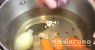 Фото приготовления рецепта: Паштет из печени индейки - шаг 2