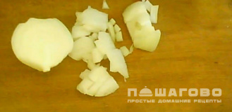 Фото приготовления рецепта: Борщ с квашеной капустой и фасолью - шаг 3