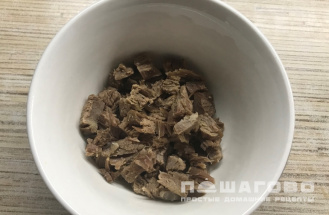 Фото приготовления рецепта: Тарталетки с говядиной - шаг 1