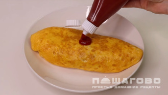 Фото приготовления рецепта: Омурайсу - шаг 3