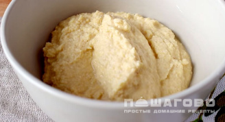 Фото приготовления рецепта: Нутовый омлет - шаг 2