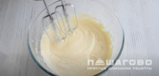 Фото приготовления рецепта: Пирог «Зебра» на кефире - шаг 3