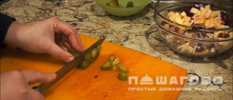 Фото приготовления рецепта: Винегрет мясной - шаг 3