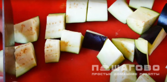 Фото приготовления рецепта: Овощное рагу в горшочках с мясом - шаг 3