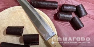 Фото приготовления рецепта: Пастила домашняя из сливы без сахара - шаг 9