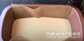 Фото приготовления рецепта: Заливной пирог на молоке с фасолью - шаг 4