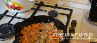 Фото приготовления рецепта: Рассольник без мяса - шаг 2