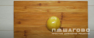 Фото приготовления рецепта: Куриный суп из бедрышек с домашней лапшой - шаг 4