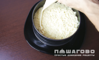 Фото приготовления рецепта: Салат с корейской морковью и грибами - шаг 5