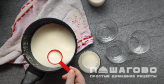 Фото приготовления рецепта: Апельсиновая панна-котта - шаг 3