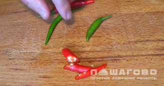 Фото приготовления рецепта: Том ям с курицей - шаг 3