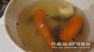 Фото приготовления рецепта: Заливное из скумбрии - шаг 2