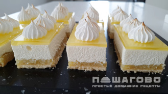 Фото приготовления рецепта: Пирожное суфле лимонное - шаг 19