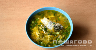 Фото приготовления рецепта: Уха из щуки - шаг 4