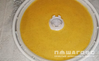 Фото приготовления рецепта: Апельсиновая пастила - шаг 3