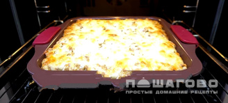 Фото приготовления рецепта: Картофельная запеканка с фаршем в духовке - шаг 14
