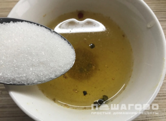 Фото приготовления рецепта: Пикули из огурцов - шаг 3
