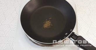 Фото приготовления рецепта: Овощной бульон для супа без мяса - шаг 6