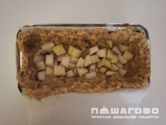 Фото приготовления рецепта: Мясной террин с грушей - шаг 5