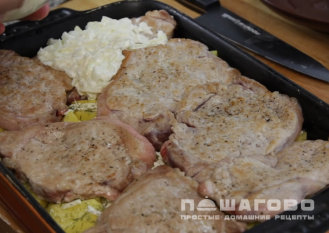 Фото приготовления рецепта: Картофель с мясом по-французски - шаг 11