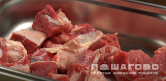 Фото приготовления рецепта: Мягкий и сочный шашлык из говядины на мангале - шаг 2