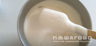 Фото приготовления рецепта: Быстрый торт «Черепаха» со сметанным кремом - шаг 1