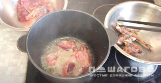 Фото приготовления рецепта: Глухарь, тушеный по-правильному - шаг 2