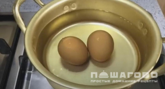 Фото приготовления рецепта: Корейские рисовые брусочки токпоки с сосисками, адаптированный рецепт - шаг 3