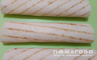 Фото приготовления рецепта: Рулет из лаваша с семгой и творожным сыром - шаг 3