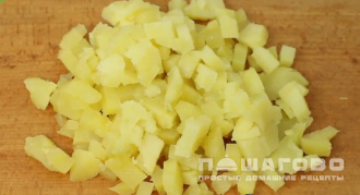 Фото приготовления рецепта: Окрошка на тане - шаг 2
