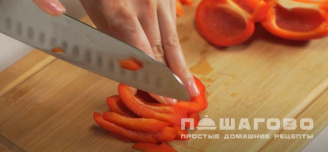 Фото приготовления рецепта: Гречневая лапша по-японски с курицей и овощами - шаг 9