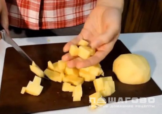 Фото приготовления рецепта: Овощное рагу с мясом - шаг 7